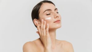 Read more about the article The Remarkable Benefits of Centella Asiatica Cream